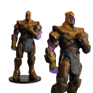 Boneco Thanos Vingadores Ultimato Marvel De Resina 20cm