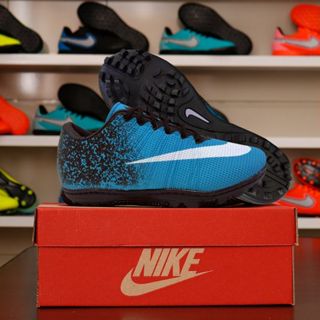 New nike best sale futsal shoes