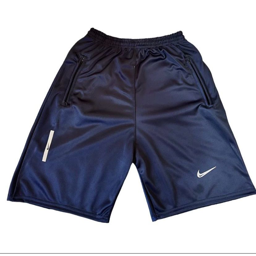 BERMUDA MASCULINA LOGO REFLETIVO ACADEMIA