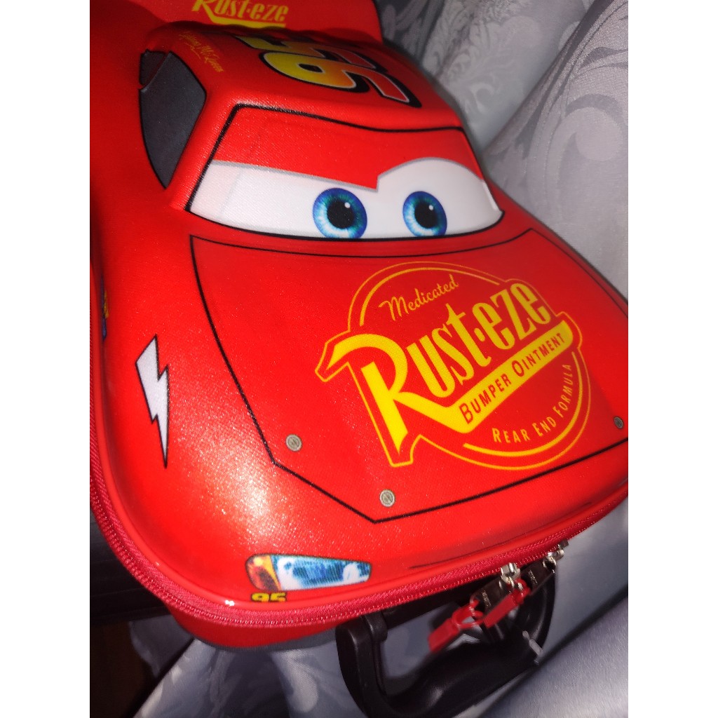 Mochila Disney Pixar Lightning McQueen Rust-eze vermelha carro de corrida  infantil nova excelente