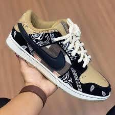 Nike SB Dunk Low Travis Scott CT5053 001 Tênisxxz - Escorrega o