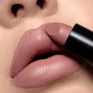Batom Cremoso Vegano Dailus 11 Distraída | Nude Clássico, Efeito Brilhante e Manteiga de Karité. em Oferta na Shopee