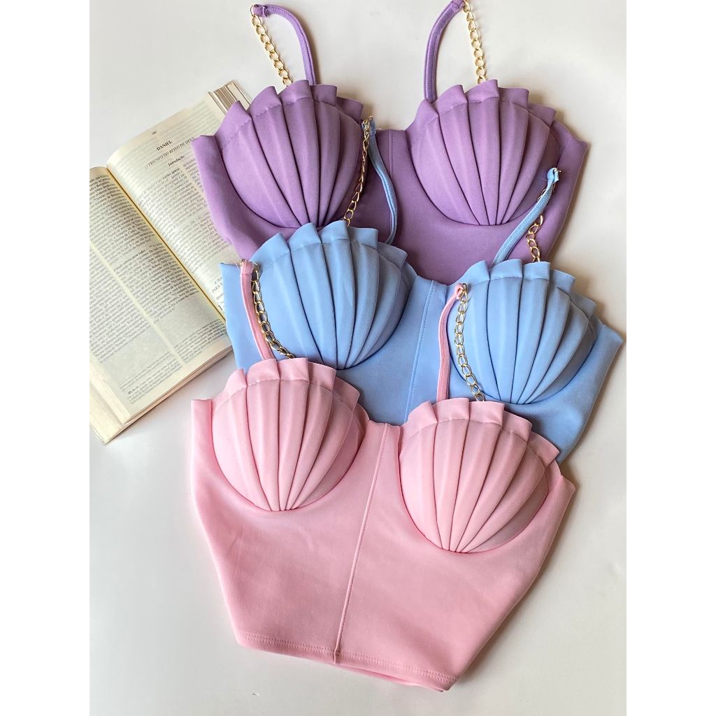 Blusa Cropped Feminino de Neoprene com Bojo Formato Concha Alça Corrente várias cores