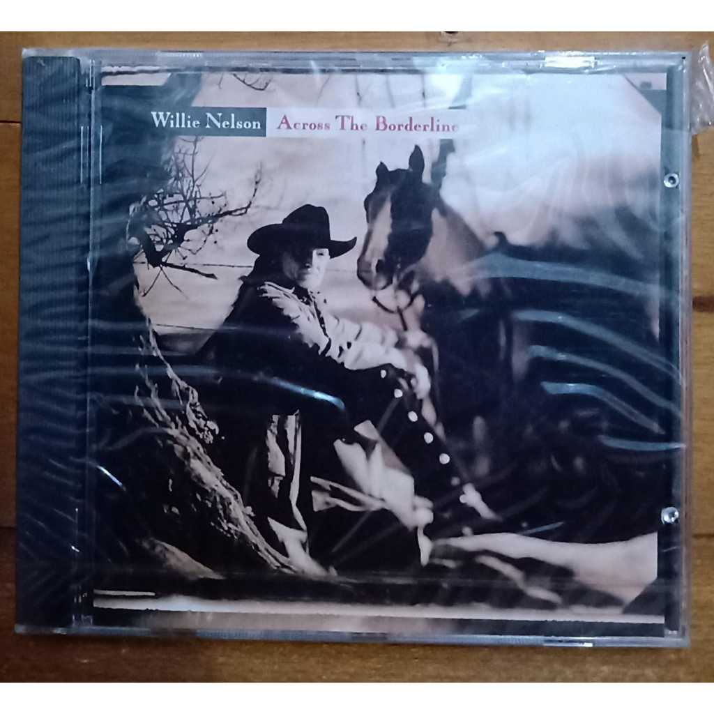 CD willie nelson across the borderline 715 | Shopee Brasil