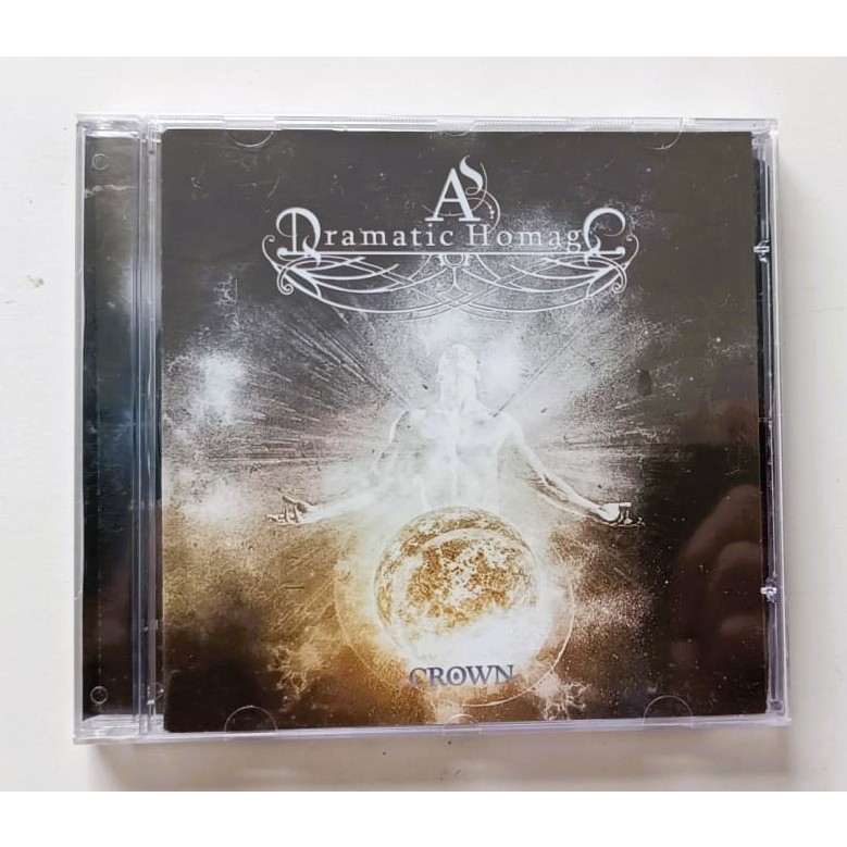 As Dramatic Homage - Crown - (2012) | Shopee Brasil