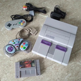 Super Nintendo FAT + 2 controles + 1 jogo.