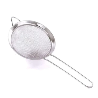 Peneira 8cm Aço Inox 22x8 Coador Polvilhar com Cabo Pequena Alça para Pendurar Resistente Multiuso Universal em Oferta na Shopee