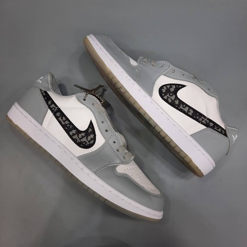 Estoque Pronto Nike SB Dunk Low De Alta Qualidade DIOR x Travis Scott ...