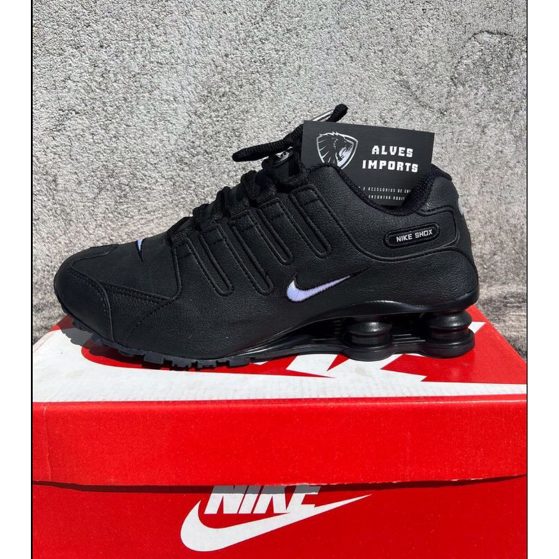 Nike shox nz hot sale preto e branco