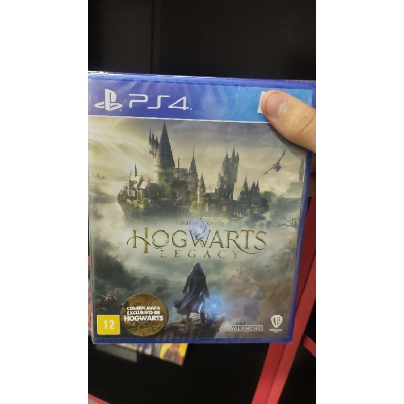 Jogo Game Hogwarts Legacy Standard Edition PS4 Mídia Física