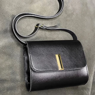 Bolsa Feminina Shoulder Bag Pequena com Alça Transversal Tiracolo Regulável Cabe Celular Carteira