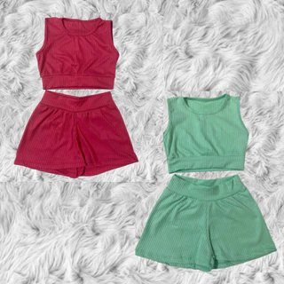 Kit Com 2 Conjunto Infantil Shorts E Blusa Cropped Sem Manga Canelado