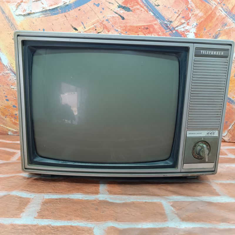 Antiga TV Telefunken 445 Decoração (ler descrição) | Shopee Brasil