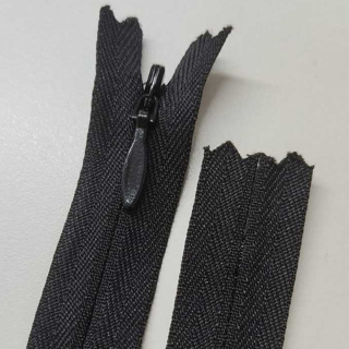 Zíper Invisível 20cm Preto Tecido - 10 Unidades