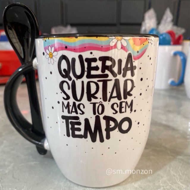 Caneca personalizada queria surtar mas tô sem tempo, caneca de colher ...