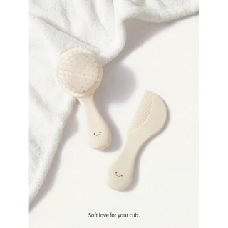 kit Escova e Pente para Bebê Cozy Cub cor Bege | Kit Higiene do Bebê