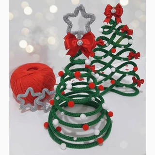 Decoração de Natal - Árvore Tricotin 20 cm