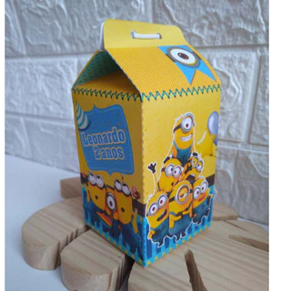 kit Caixas Minions Com Nome - lembrancinha caixinha para festa de aniversário personalizada milk, sushi, Pirâmide, maleta, bolsinha ou bis duplo