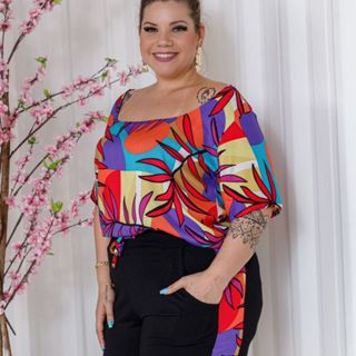 Conjunto Feminino Short E Blusa Estampado Plus Size