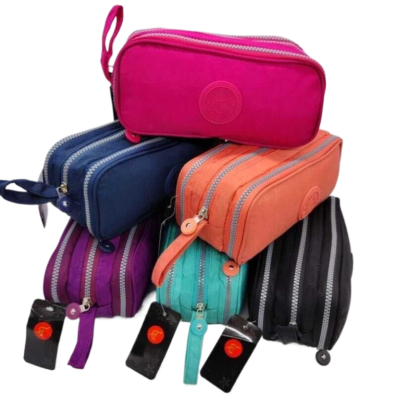 Estojo com três zíperes para lápis e canetas 7182 7188