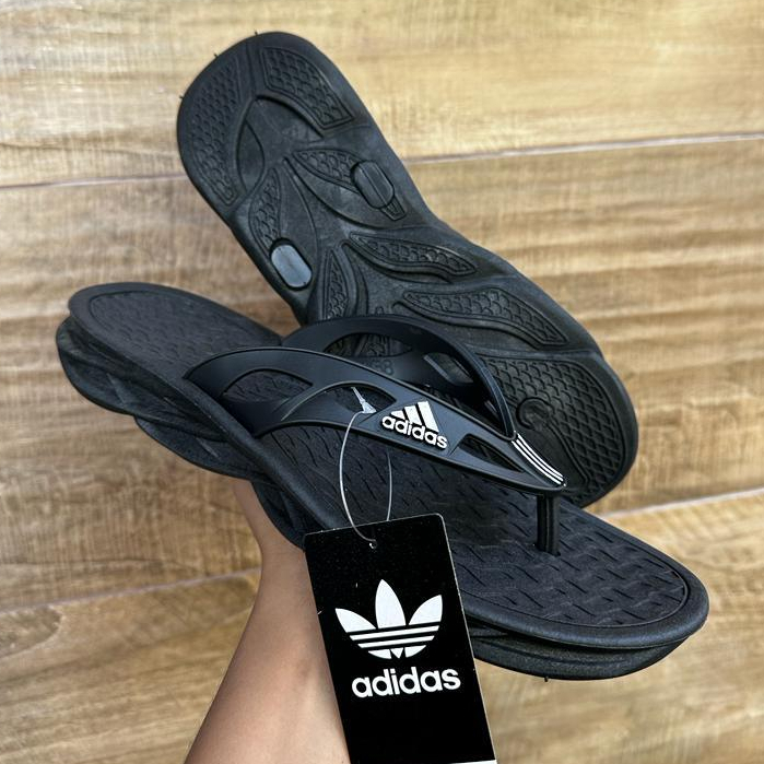 Chinelo adidas adilette mercado hot sale livre