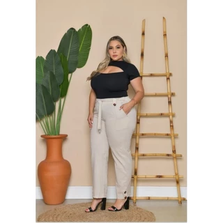 Calça Social Feminina Plus Size em Linho com botões