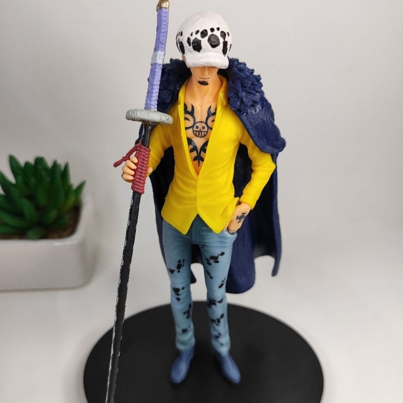 Action Figure Trafalgar D. Water Law 16 cm Boneco One Piece