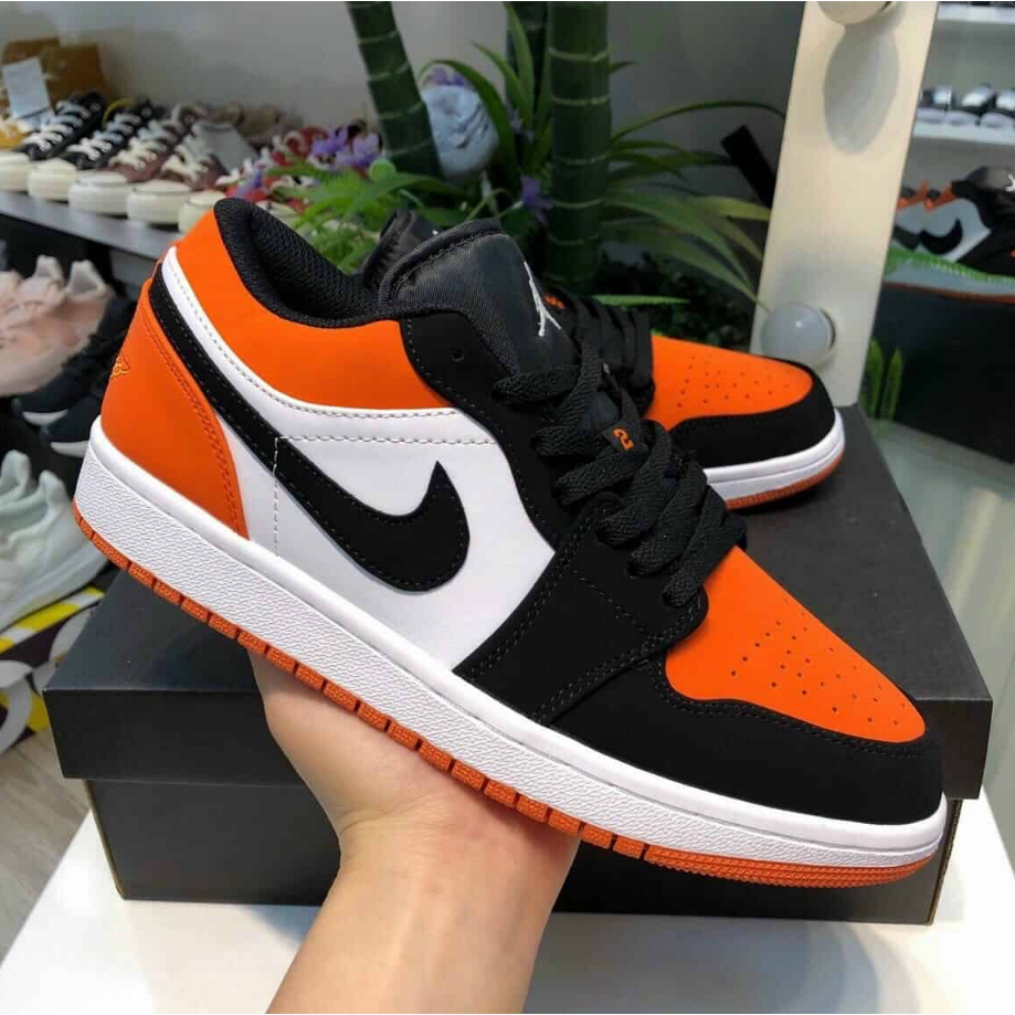 Tenis Nike Cano Baixo Jordan Low 1 Preto/laranja Masculino/feminino ...