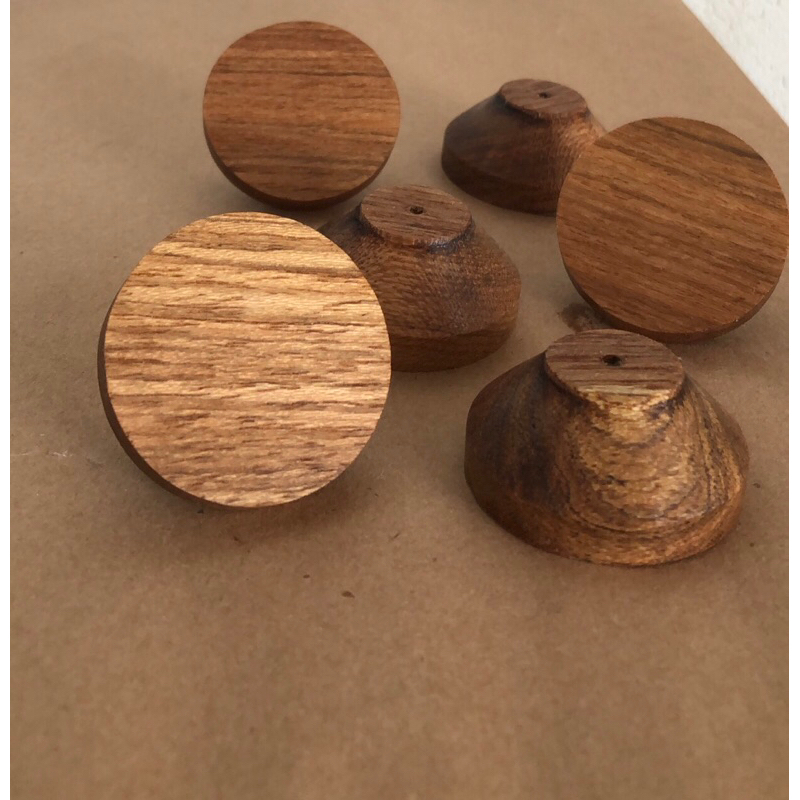 kit 8 Puxadores delicados redondos freijo