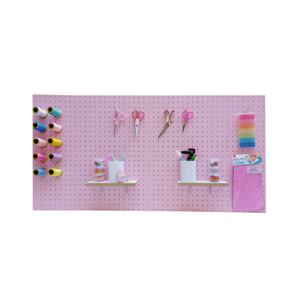 Painel Organizador PegBoard Rosa 120x60 mais 20 Ganchos 5cm