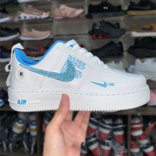 TÊNIS NIKE AIR FORCE LV8 BRANCO PRETO