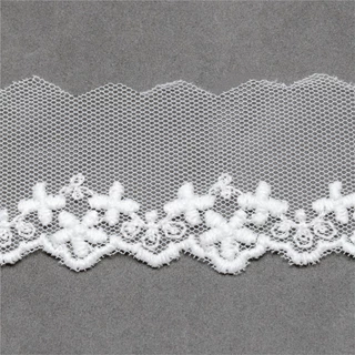 Bordado em Tule Artepunto BT012 3,5cm x 13,7mts