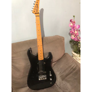 Guitarra Stratocaster Dixon japonesa