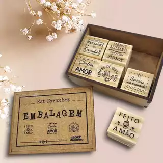 Kit Embalagem - Kit com 6 carimbos 2,5x2,5cm em uma linda caixa de mdf personalizada para decorar suas embalagens!