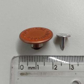 Botão Metal Flexível Marrom - 10 Unidades