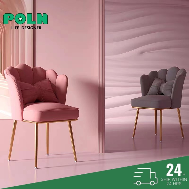 Cadeira de maquiagem maquiagem quarto da menina atrás da mesa de jantar cadeira de maquiagem mesa de maquiagem