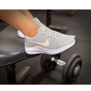 Tênis Nike Feminino Academia Flex Motion Trainer com o Melhor Preço é no  Zoom