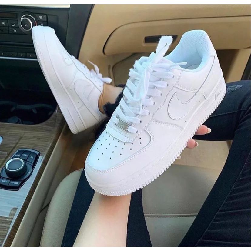 Tênis Air Force 1 De COURO Exclusivo Todo Branco Promoção Unissex Masculino e Feminino 70% OFF