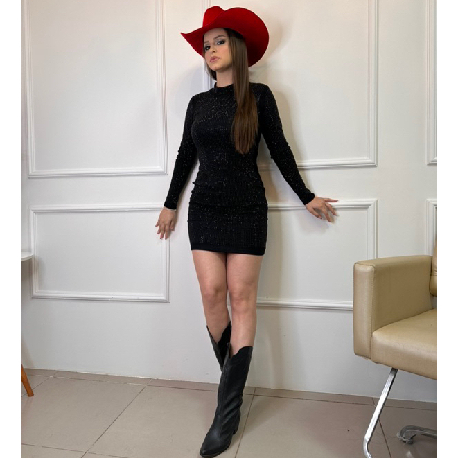 Vestido Preto Jaqueta Vestido E Bota Coturno Vestido Black Franjas