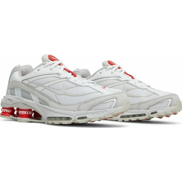 Nike store shox r2