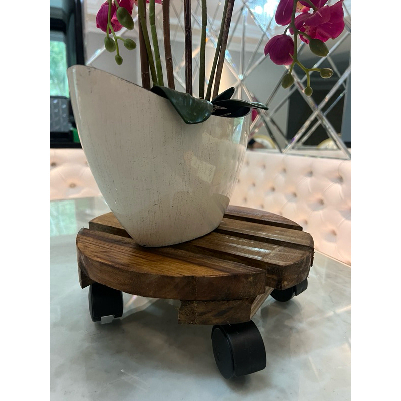 Suporte com vaso posicionado