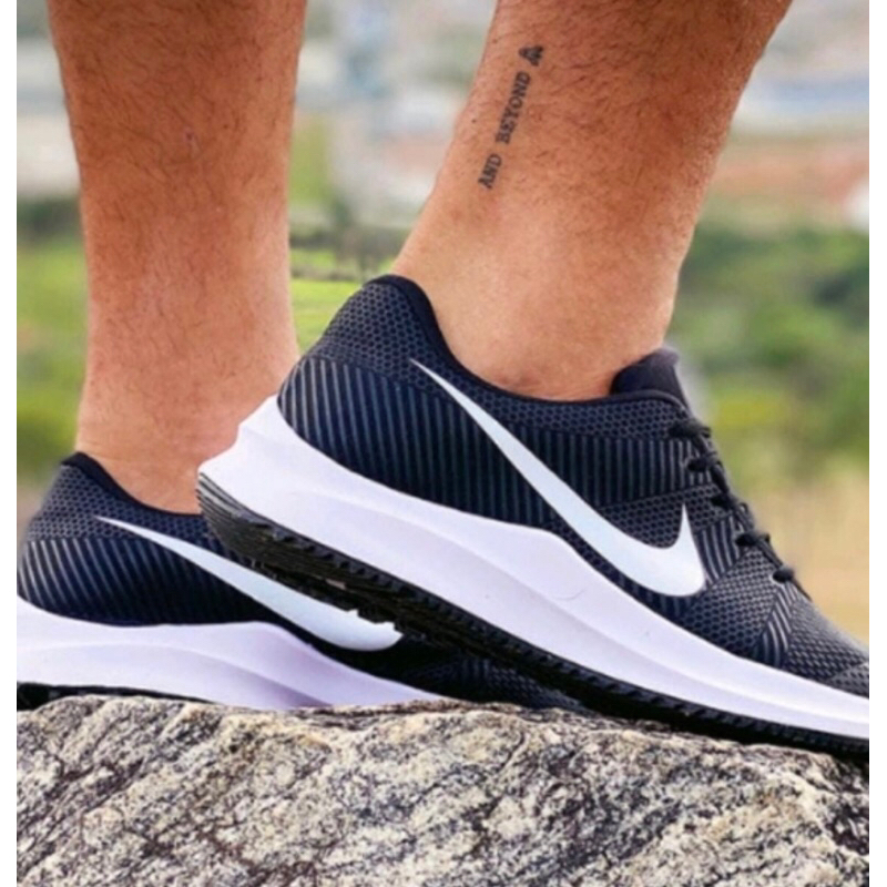 Tênis nike dualtone racer edição store especial feminino