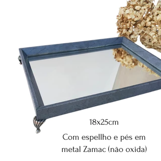Bandeja Decorativa Luxo 18x25 ideal para sala, cozinha, escritório para apoio de taças, copos, utencílios entre outros.