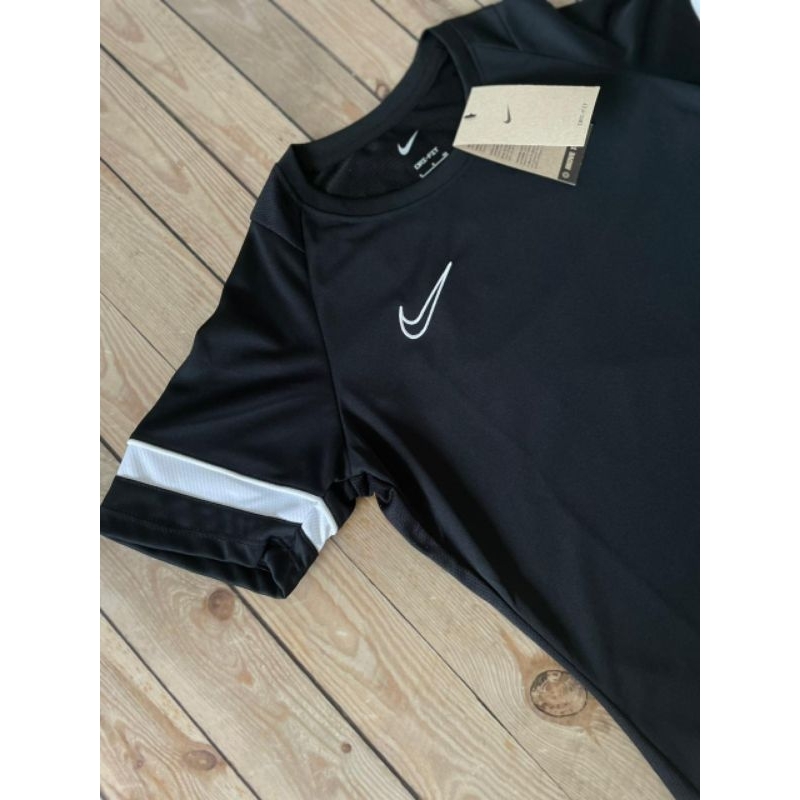 Camiseta Nike Feminina Ori