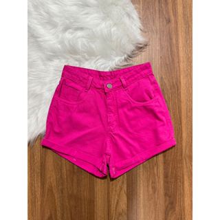 Short Jeans Curto Pink Colorido Liso Barra Desfiada Cintura Alta