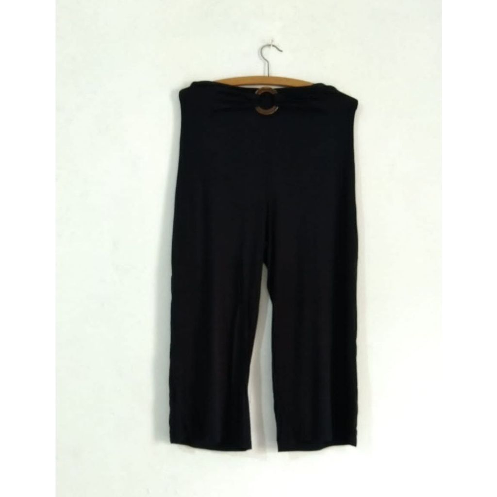 Pantalona best sale curta preta