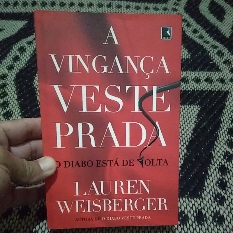  Vinganca Veste Prada - O Diabo Esta de Volta (Em