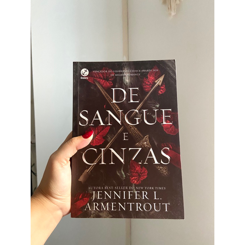De sangue e cinzas (livro 1) - NOVO | Shopee Brasil