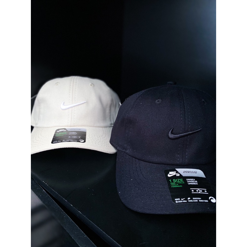 Black nike dad store hat