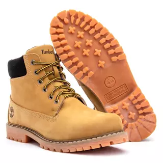 BOTA TIMBERLAND CLASSICA INCH 6 EM COURO SOLADO DE BORRACHA.